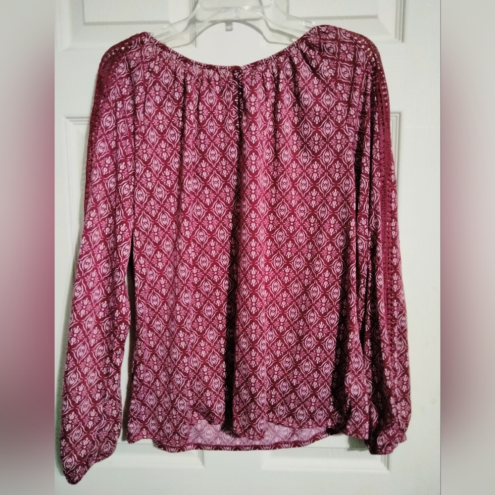 St John's Bay patterned long sleeve blouse L